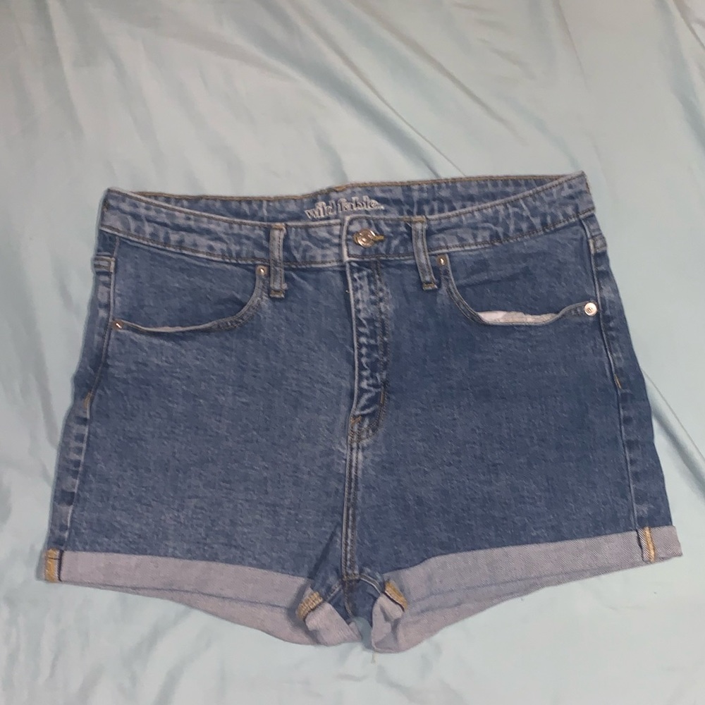 Wild Fable Medium Wash Cuffed Shorts
